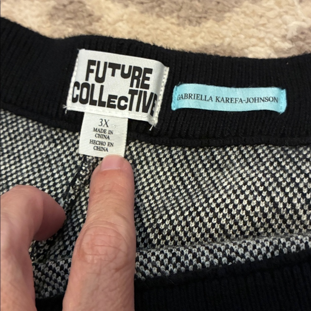 FUTURE COLLECTIVE GINGHAM KNIT SHORTS BY GABRIELLA KAREFA-JOHNSON SIZE 3x - Picture 2 of 4